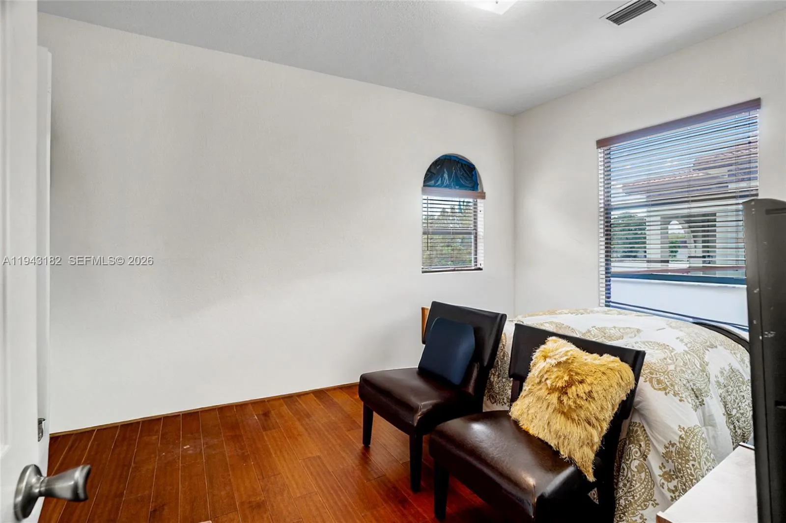 865 Ne 208th Ter, Miami, Florida 33179, Miami, Florida 33179, 4 Bedrooms Bedrooms, ,3 BathroomsBathrooms,Residential,For Sale,865 Ne 208th Ter, Miami, Florida 33179,A11943182