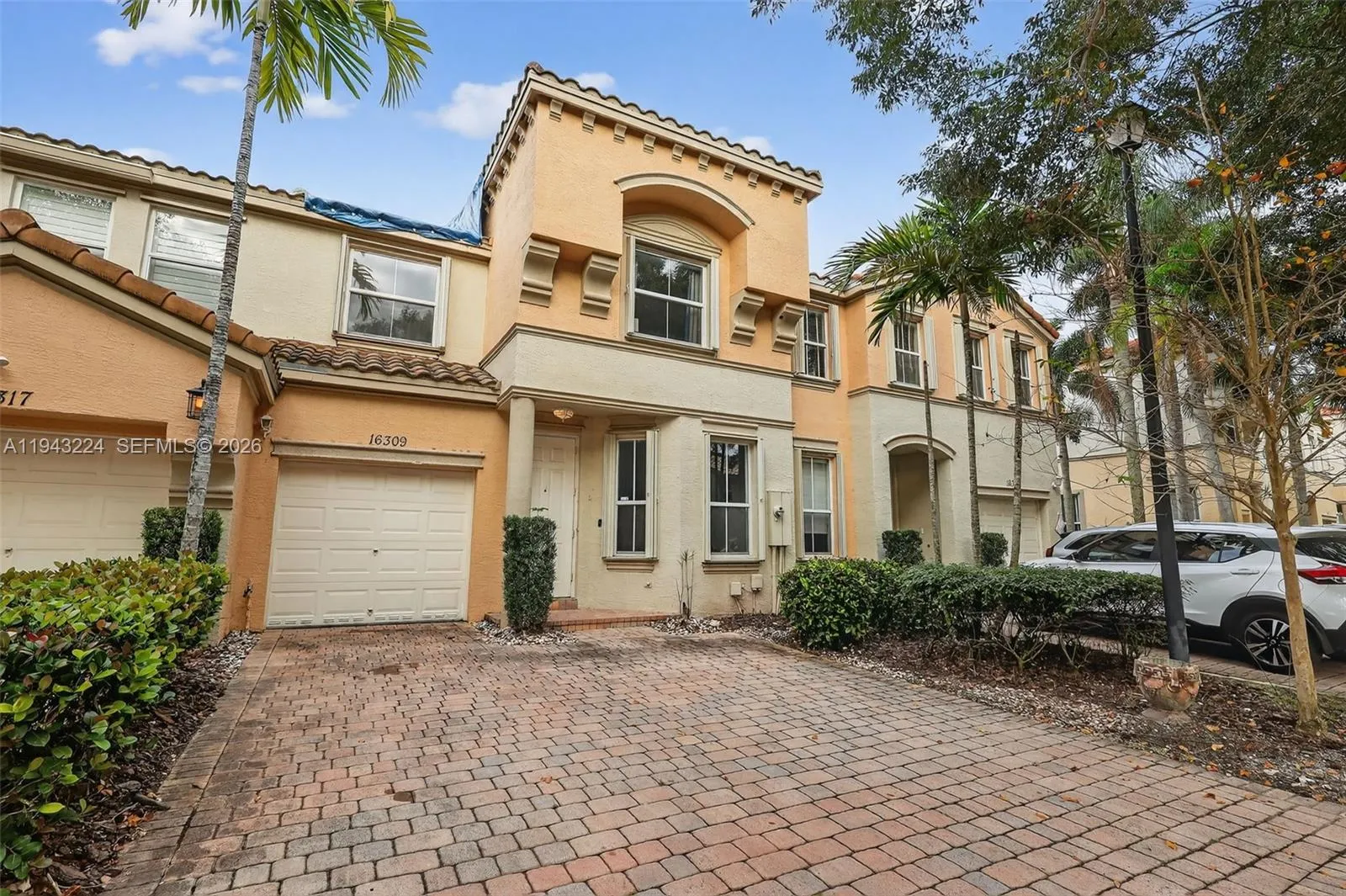 16309 Sw 48th St, Miramar, Florida 33027, Miramar, Florida 33027, 3 Bedrooms Bedrooms, ,2 BathroomsBathrooms,Residential,For Sale,16309 Sw 48th St, Miramar, Florida 33027,A11943224