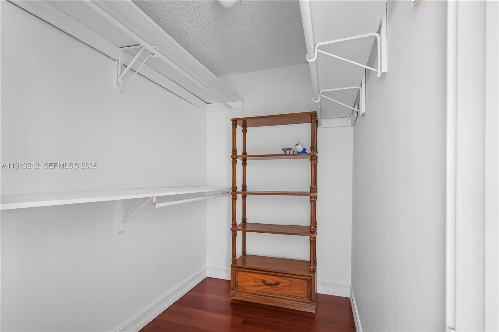 2841 Ne 163rd St 1002, North Miami Beach, Florida, North Miami Beach, Florida 33160, 2 Bedrooms Bedrooms, ,2 BathroomsBathrooms,Residential,For Sale,2841 Ne 163rd St 1002, North Miami Beach, Florida ,A11943242