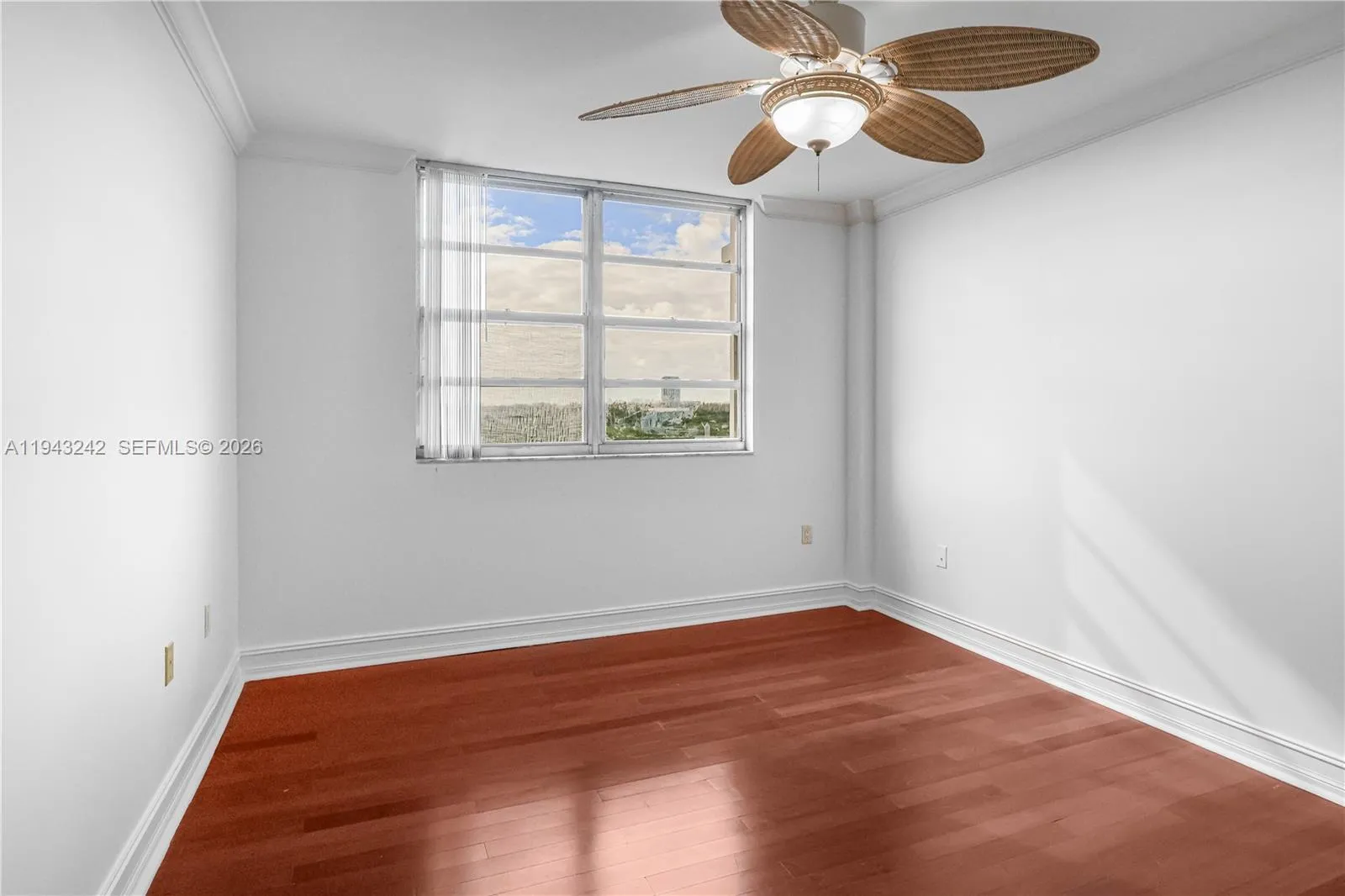 2841 Ne 163rd St 1002, North Miami Beach, Florida, North Miami Beach, Florida 33160, 2 Bedrooms Bedrooms, ,2 BathroomsBathrooms,Residential,For Sale,2841 Ne 163rd St 1002, North Miami Beach, Florida ,A11943242