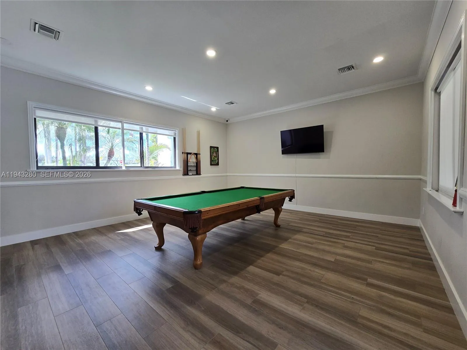 2620 S University Dr 109, Davie, Florida 33328, Davie, Florida 33328, 3 Bedrooms Bedrooms, ,2 BathroomsBathrooms,Residential,For Sale,2620 S University Dr 109, Davie, Florida 33328,A11943280