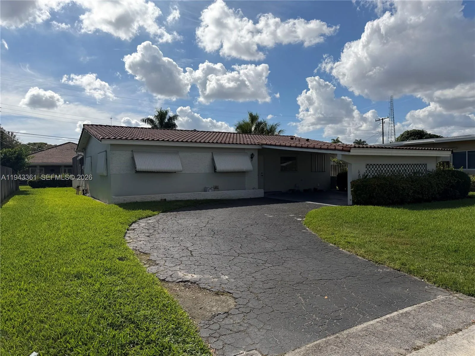 3140 Hollywood Blvd, Hollywood, Florida 33021, Hollywood, Florida 33021, 3 Bedrooms Bedrooms, ,2 BathroomsBathrooms,Residential,For Sale,3140 Hollywood Blvd, Hollywood, Florida 33021,A11943361