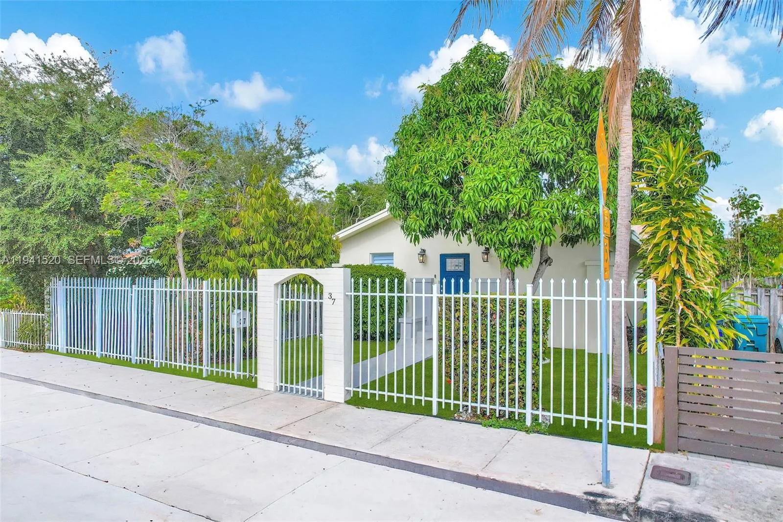 37 Nw 47th St 0, Miami, Florida 33127, Miami, Florida 33127, 6 Bedrooms Bedrooms, ,3 BathroomsBathrooms,Residential Lease,For Rent,37 Nw 47th St 0, Miami, Florida 33127,A11941520