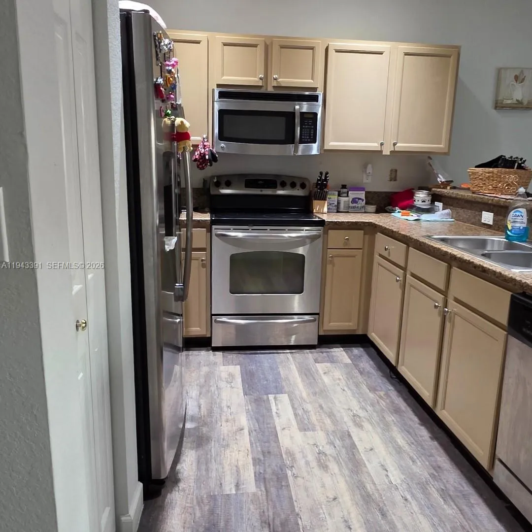 3203 Se 7th St, Homestead, Florida 33033, Homestead, Florida 33033, 2 Bedrooms Bedrooms, ,2 BathroomsBathrooms,Residential,For Sale,3203 Se 7th St, Homestead, Florida 33033,A11943391