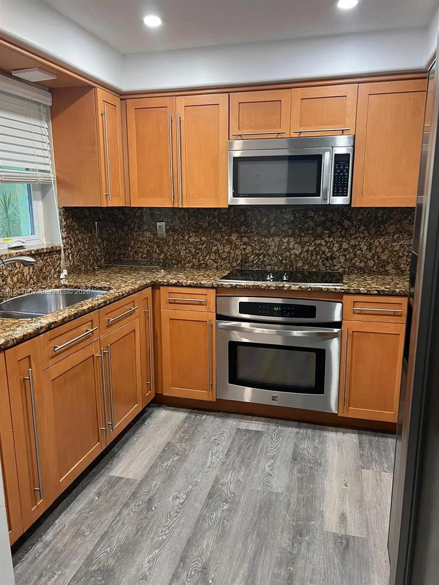 11163 Nw 7th St 104, Miami, Florida 33172, Miami, Florida 33172, 2 Bedrooms Bedrooms, ,2 BathroomsBathrooms,Residential Lease,For Rent,11163 Nw 7th St 104, Miami, Florida 33172,A11941807 11163 Nw 7th St 104, Miami, Florida 33172, Miami, Florida 33172, 2 Bedrooms Bedrooms, ,2 BathroomsBathrooms,Residential Lease,For Rent,11163 Nw 7th St 104, Miami, Florida 33172,A11941807