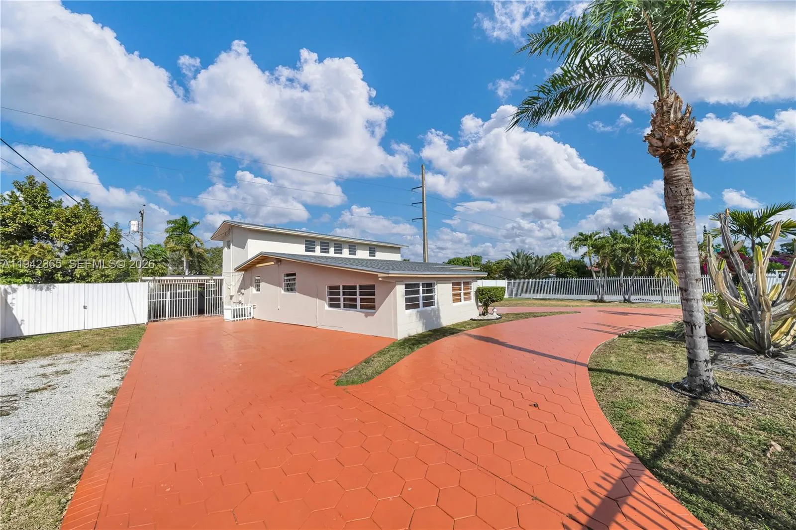 8241 Sw 12th Ter, Miami, Florida 33144, Miami, Florida 33144, 5 Bedrooms Bedrooms, ,3 BathroomsBathrooms,Residential,For Sale,8241 Sw 12th Ter, Miami, Florida 33144,A11942365
