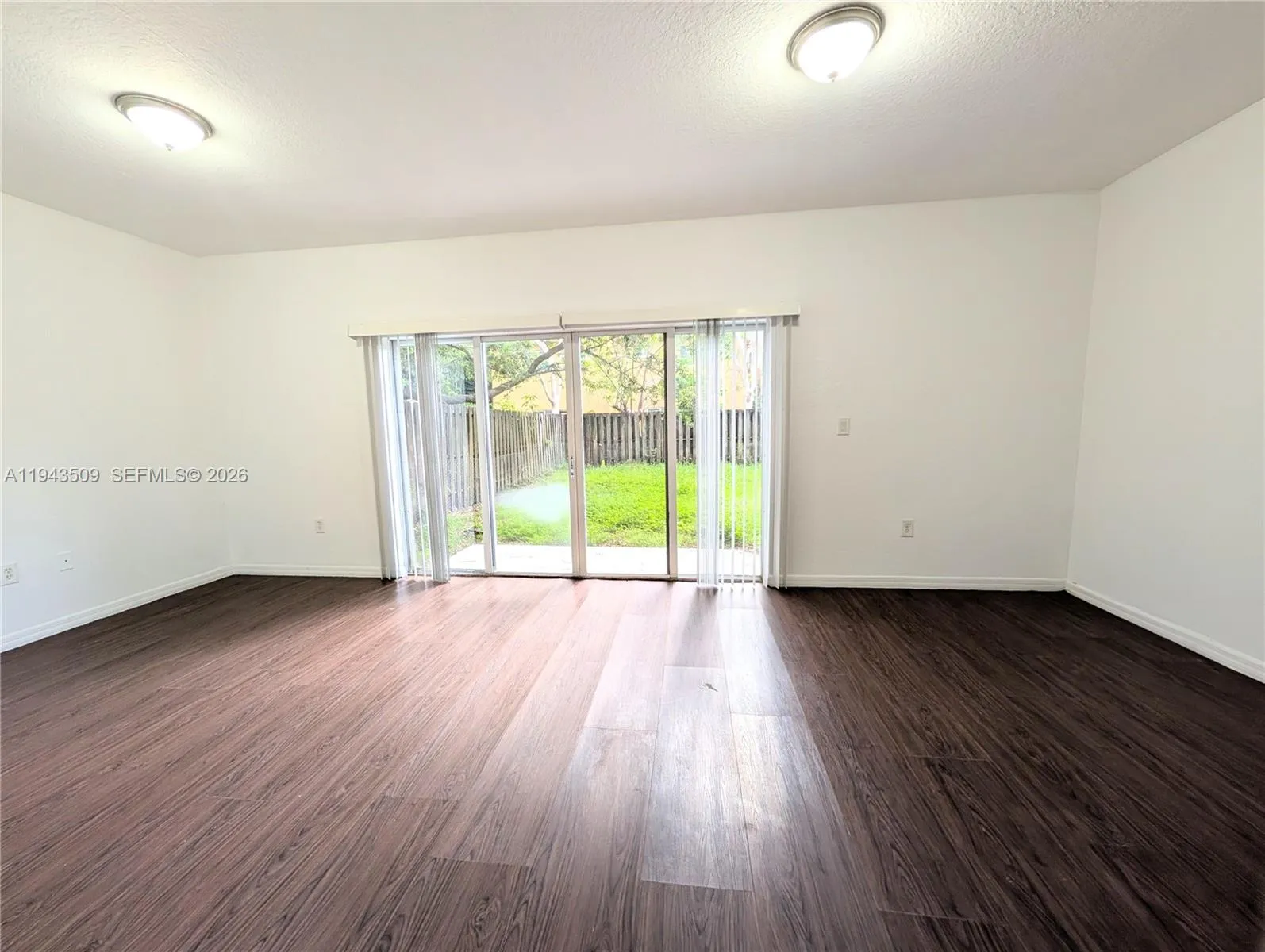 825 Sw 6th Pl, Florida City, Florida 33034, Florida City, Florida 33034, 3 Bedrooms Bedrooms, ,2 BathroomsBathrooms,Residential Lease,For Rent,825 Sw 6th Pl, Florida City, Florida 33034,A11943509