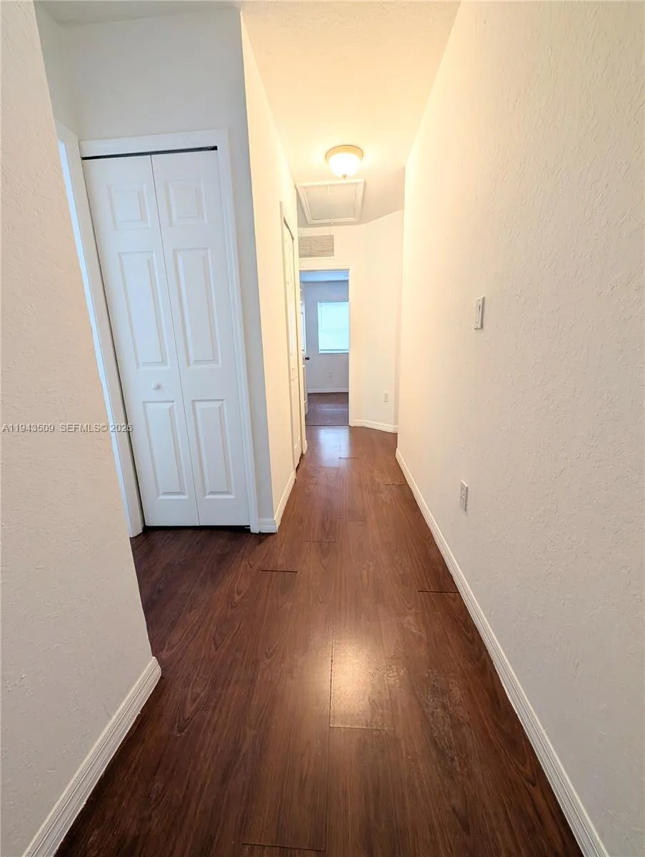 825 Sw 6th Pl, Florida City, Florida 33034, Florida City, Florida 33034, 3 Bedrooms Bedrooms, ,2 BathroomsBathrooms,Residential Lease,For Rent,825 Sw 6th Pl, Florida City, Florida 33034,A11943509