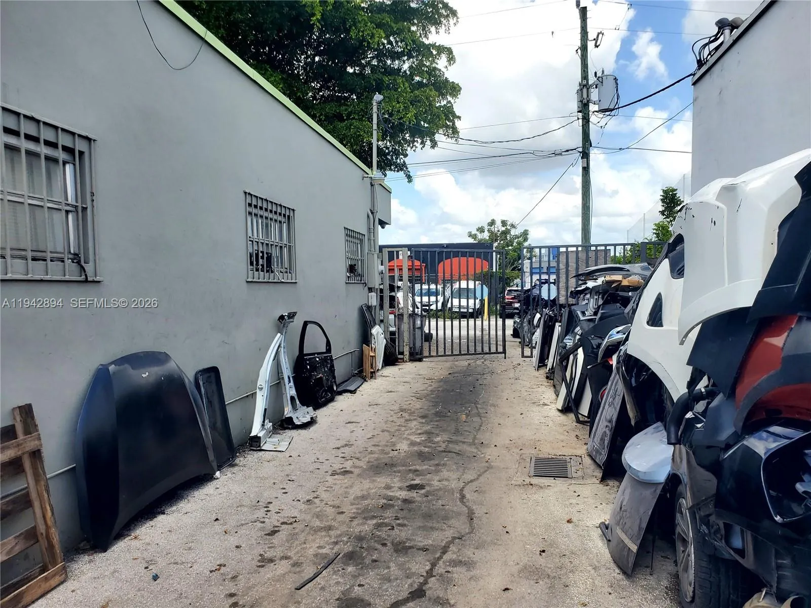 17121 Nw 2nd Ct, Miami Gardens, Florida 33169, Miami Gardens, Florida 33169, ,Commercial Sale,For Sale,17121 Nw 2nd Ct, Miami Gardens, Florida 33169,A11942894