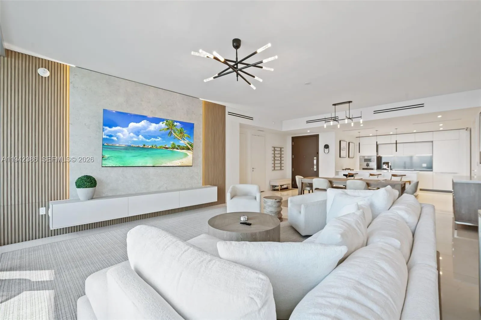 300 S Biscayne Blvd Way 403, Miami, Florida 33131, Miami, Florida 33131, 3 Bedrooms Bedrooms, 4 Rooms Rooms,3 BathroomsBathrooms,Residential,For Sale,300 S Biscayne Blvd Way 403, Miami, Florida 33131,A11942386