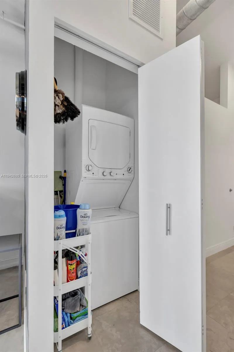 3029 Ne 188 St 711, Aventura, Florida 33180, Aventura, Florida 33180, 2 Bedrooms Bedrooms, ,2 BathroomsBathrooms,Residential,For Sale,3029 Ne 188 St 711, Aventura, Florida 33180,A11942680