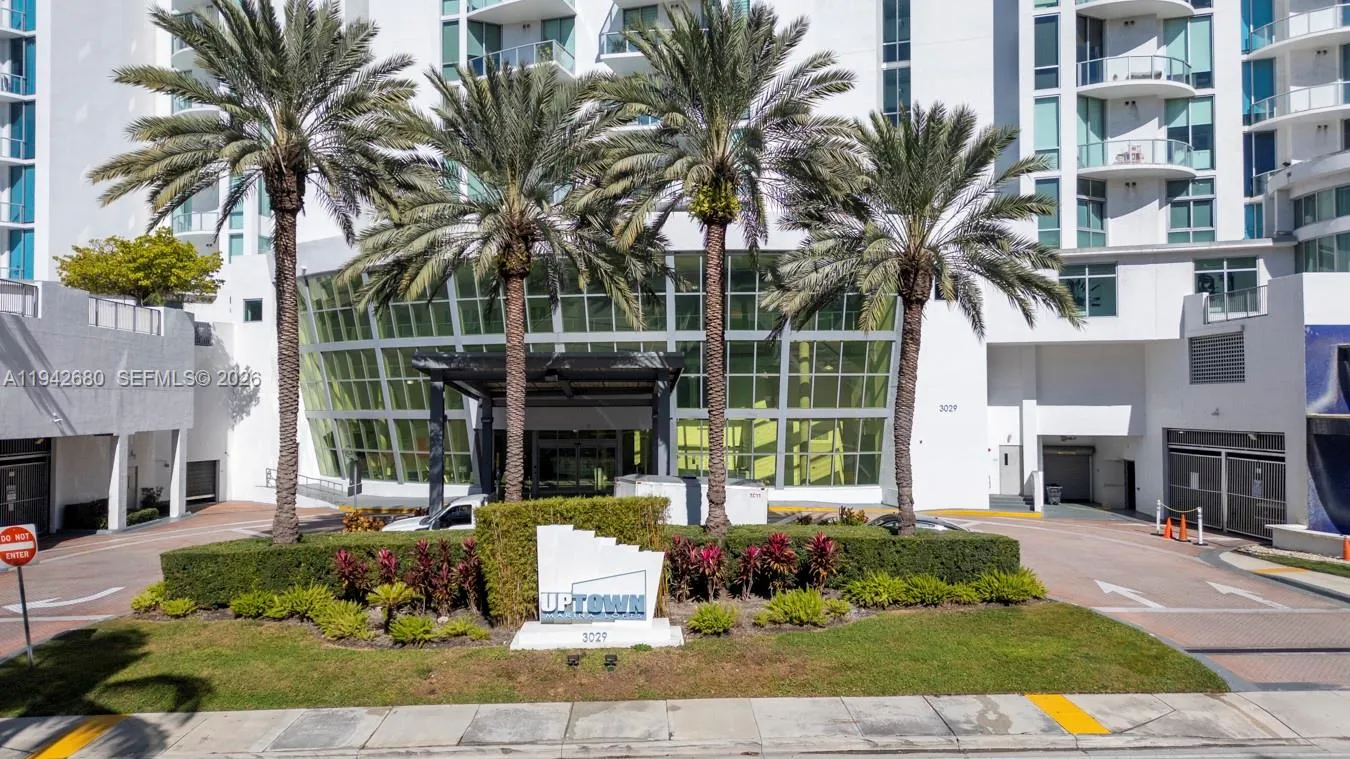 3029 Ne 188 St 711, Aventura, Florida 33180, Aventura, Florida 33180, 2 Bedrooms Bedrooms, ,2 BathroomsBathrooms,Residential,For Sale,3029 Ne 188 St 711, Aventura, Florida 33180,A11942680
