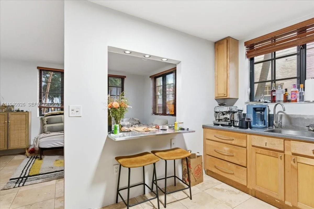 632 15th St, Miami Beach, Florida 33139, Miami Beach, Florida 33139, ,Residential Income,For Sale,632 15th St, Miami Beach, Florida 33139,A11940926