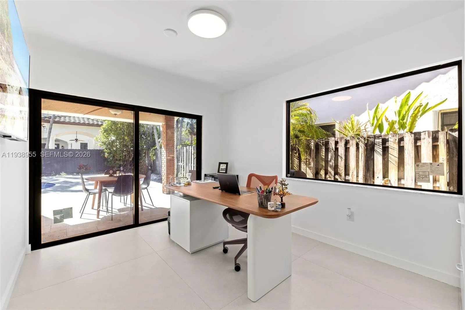 7910 Nw 169th Ter, Miami Lakes, Florida 33016, Miami Lakes, Florida 33016, 4 Bedrooms Bedrooms, ,3 BathroomsBathrooms,Residential,For Sale,7910 Nw 169th Ter, Miami Lakes, Florida 33016,A11938955