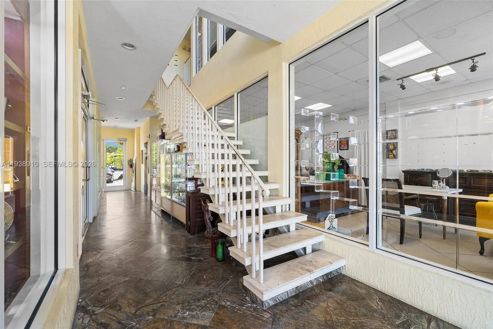 Coral Gables, Florida 33146, ,Commercial Lease,For Rent,A11938910