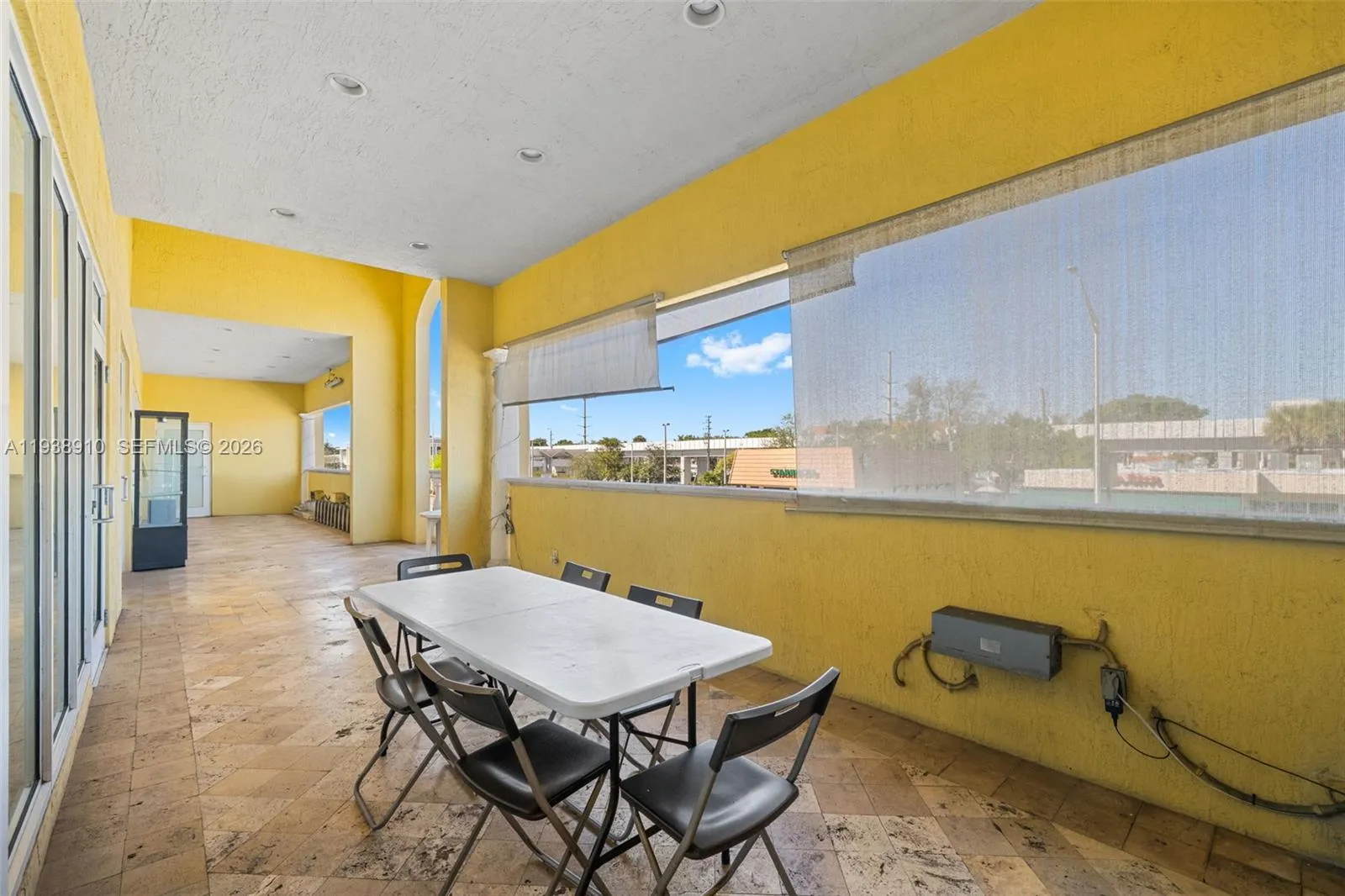 Coral Gables, Florida 33146, ,Commercial Lease,For Rent,A11938910