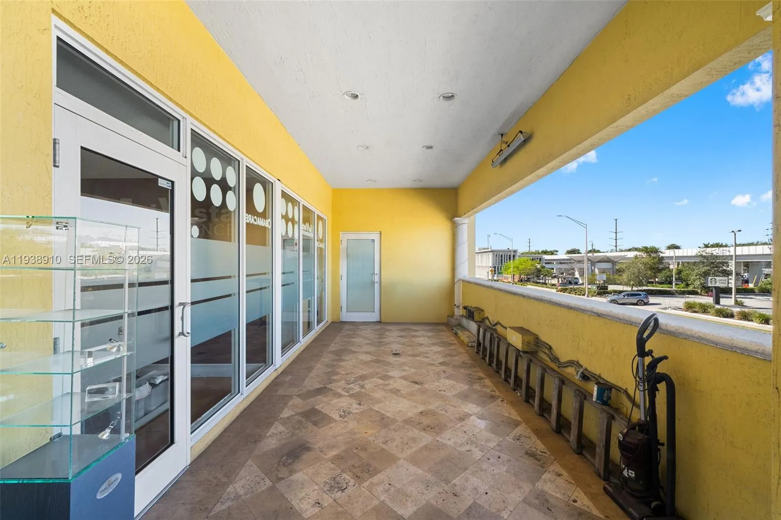 Coral Gables, Florida 33146, ,Commercial Lease,For Rent,A11938910