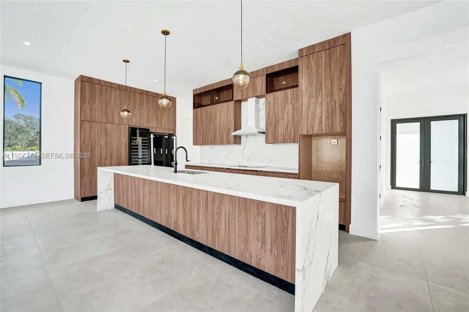 13023 Davie Oaks Dr, Davie, Florida 33325, Davie, Florida 33325, 4 Bedrooms Bedrooms, ,4 BathroomsBathrooms,Residential,For Sale,13023 Davie Oaks Dr, Davie, Florida 33325,A11927374