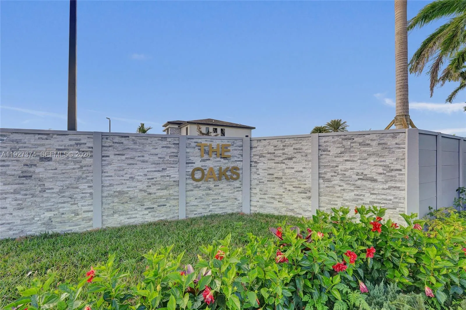 13023 Davie Oaks Dr, Davie, Florida 33325, Davie, Florida 33325, 4 Bedrooms Bedrooms, ,4 BathroomsBathrooms,Residential,For Sale,13023 Davie Oaks Dr, Davie, Florida 33325,A11927374