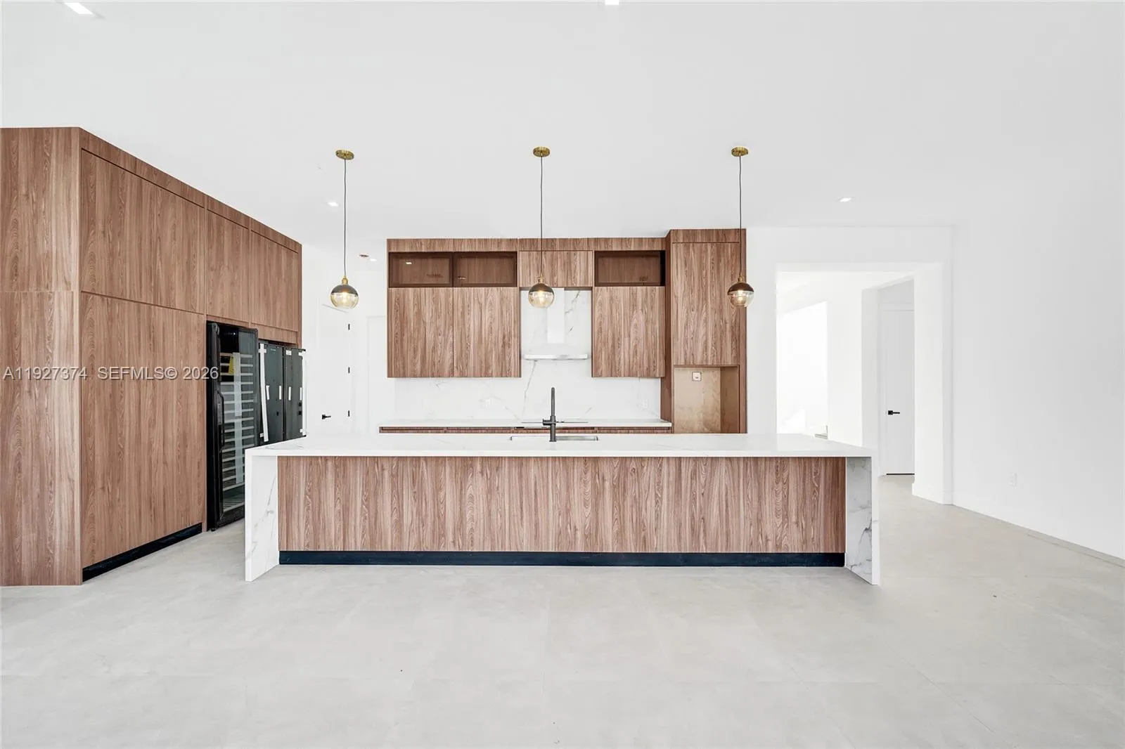 13023 Davie Oaks Dr, Davie, Florida 33325, Davie, Florida 33325, 4 Bedrooms Bedrooms, ,4 BathroomsBathrooms,Residential,For Sale,13023 Davie Oaks Dr, Davie, Florida 33325,A11927374