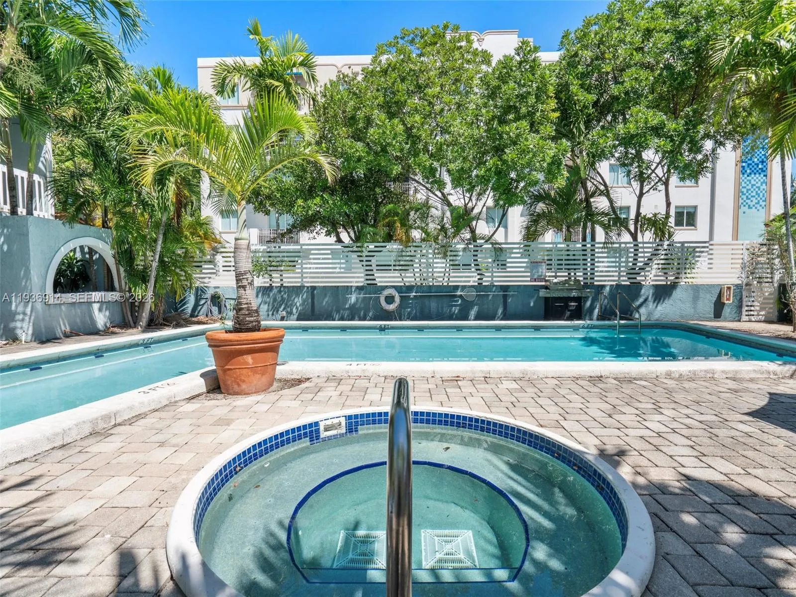 523 Ne 38th St 6, Miami, Florida 33137, Miami, Florida 33137, 2 Bedrooms Bedrooms, ,1 BathroomBathrooms,Residential,For Sale,523 Ne 38th St 6, Miami, Florida 33137,A11936914