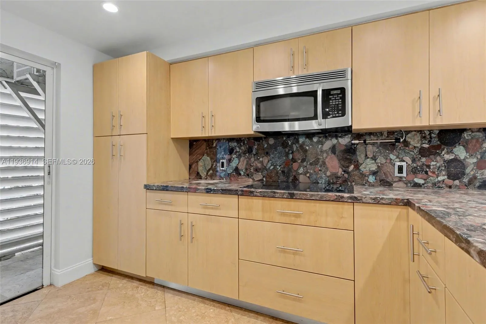 523 Ne 38th St 6, Miami, Florida 33137, Miami, Florida 33137, 2 Bedrooms Bedrooms, ,1 BathroomBathrooms,Residential,For Sale,523 Ne 38th St 6, Miami, Florida 33137,A11936914