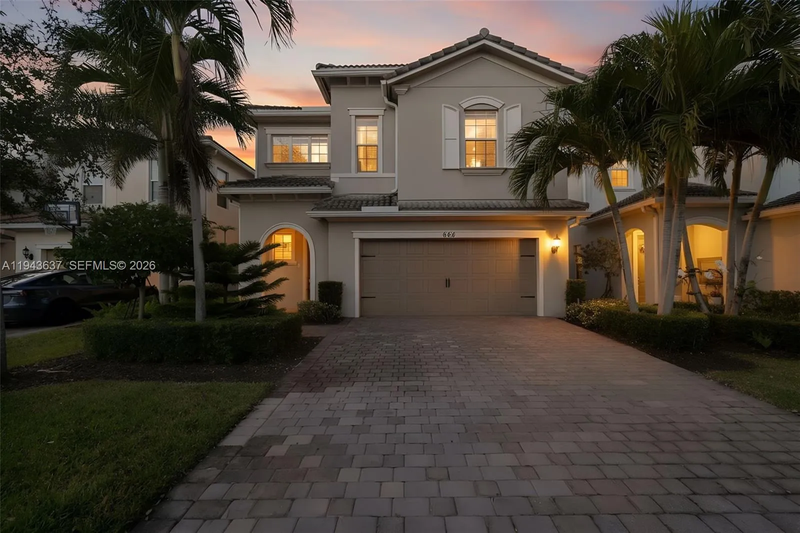964 Banyan Dr, Hollywood, Florida 33021, Hollywood, Florida 33021, 3 Bedrooms Bedrooms, ,2 BathroomsBathrooms,Residential Lease,For Rent,964 Banyan Dr, Hollywood, Florida 33021,A11943637