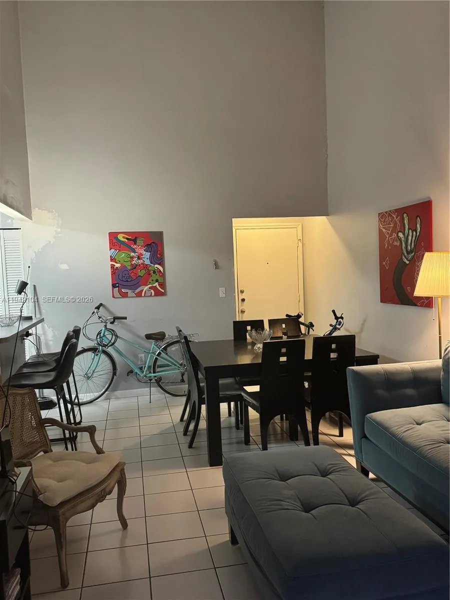 9421 Fontainebleau Blvd 204-35, Miami, Florida 331, Miami, Florida 33172, 2 Bedrooms Bedrooms, ,2 BathroomsBathrooms,Residential,For Sale,9421 Fontainebleau Blvd 204-35, Miami, Florida 331,A11942104