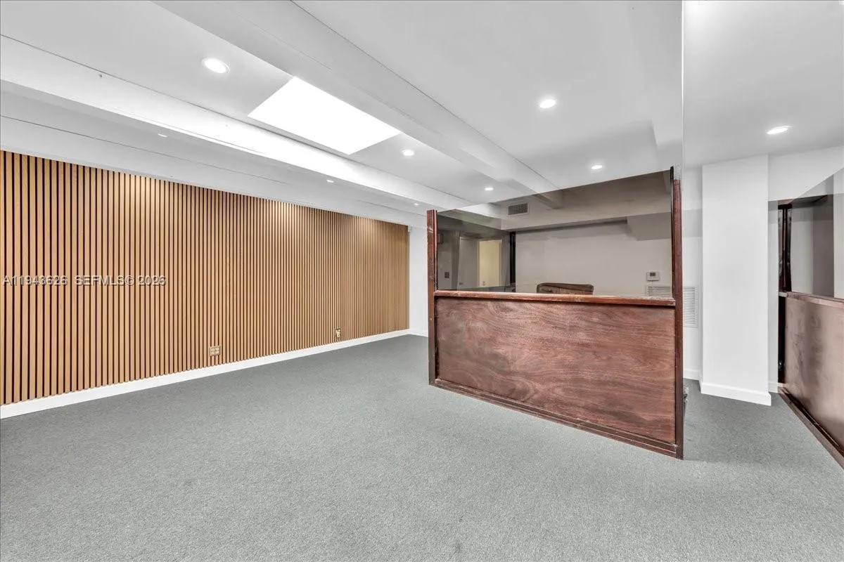 500 Ne 25th St 10, Pompano Beach, Florida 33064, Pompano Beach, Florida 33064, ,Commercial Lease,For Rent,500 Ne 25th St 10, Pompano Beach, Florida 33064,A11943626