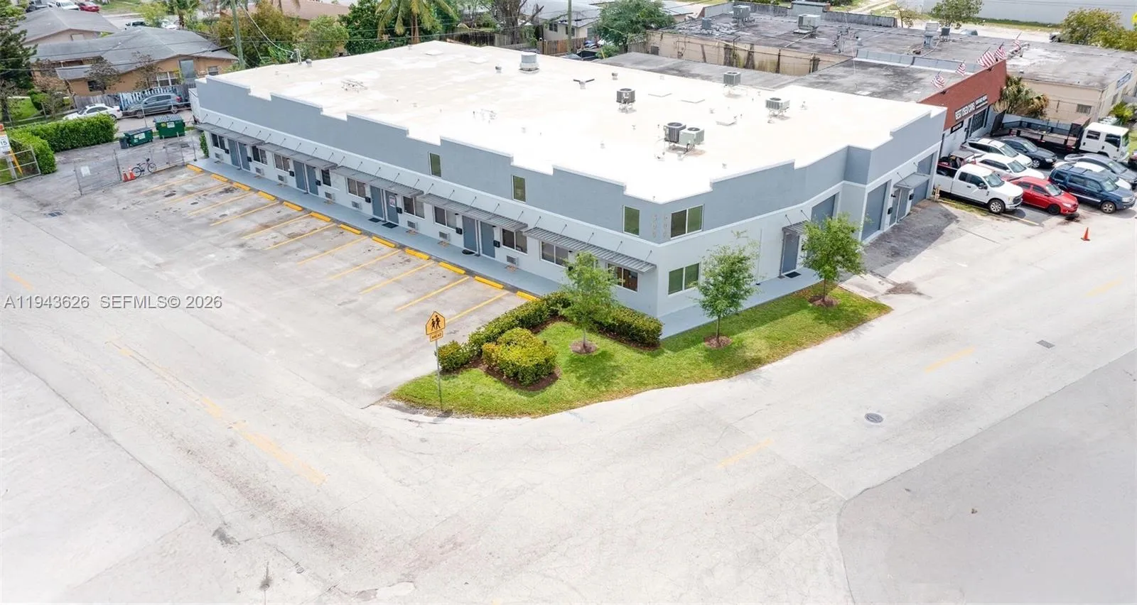 500 Ne 25th St 10, Pompano Beach, Florida 33064, Pompano Beach, Florida 33064, ,Commercial Lease,For Rent,500 Ne 25th St 10, Pompano Beach, Florida 33064,A11943626