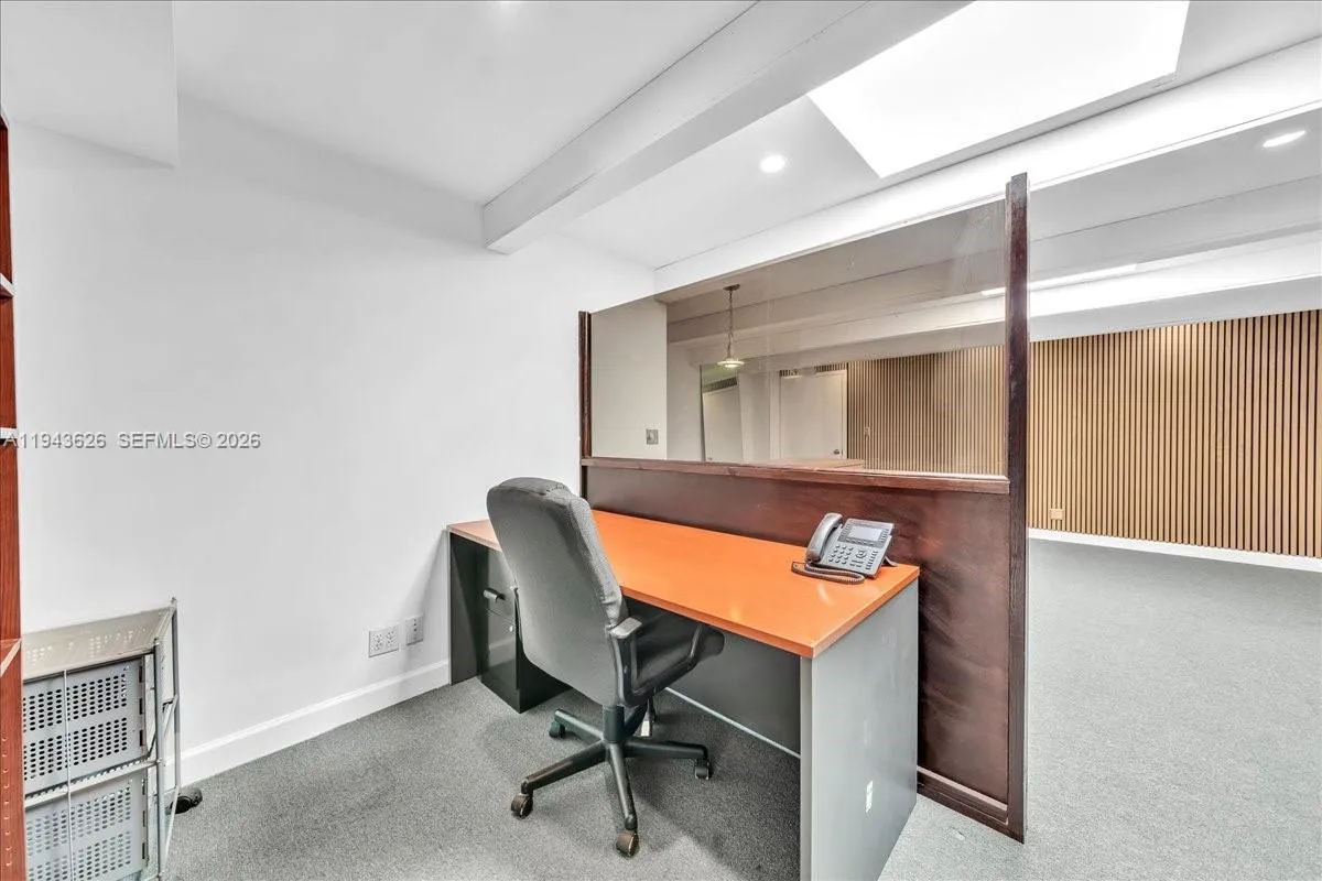 500 Ne 25th St 10, Pompano Beach, Florida 33064, Pompano Beach, Florida 33064, ,Commercial Lease,For Rent,500 Ne 25th St 10, Pompano Beach, Florida 33064,A11943626