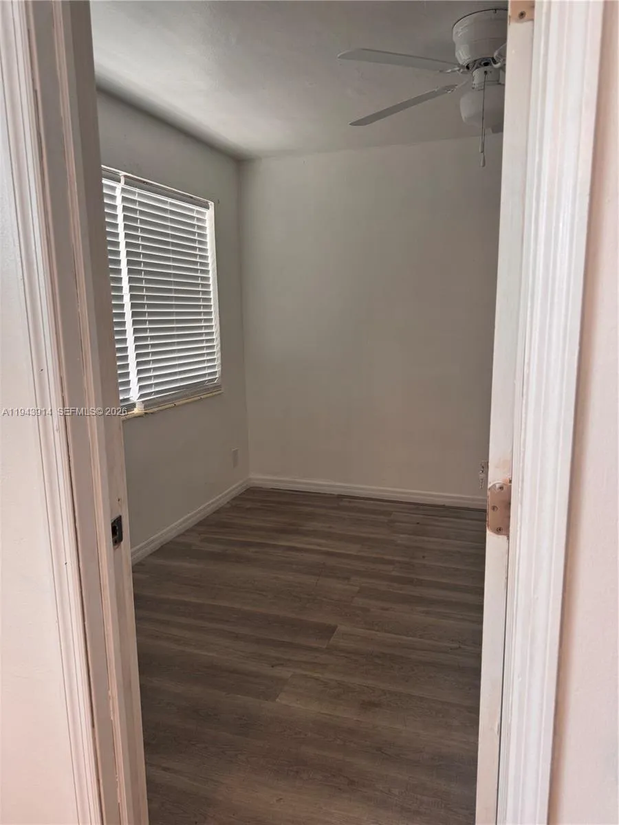 5721 Sw 41st St 5721, West Park, Florida 33023, West Park, Florida 33023, 3 Bedrooms Bedrooms, ,1 BathroomBathrooms,Residential Lease,For Rent,5721 Sw 41st St 5721, West Park, Florida 33023,A11943914