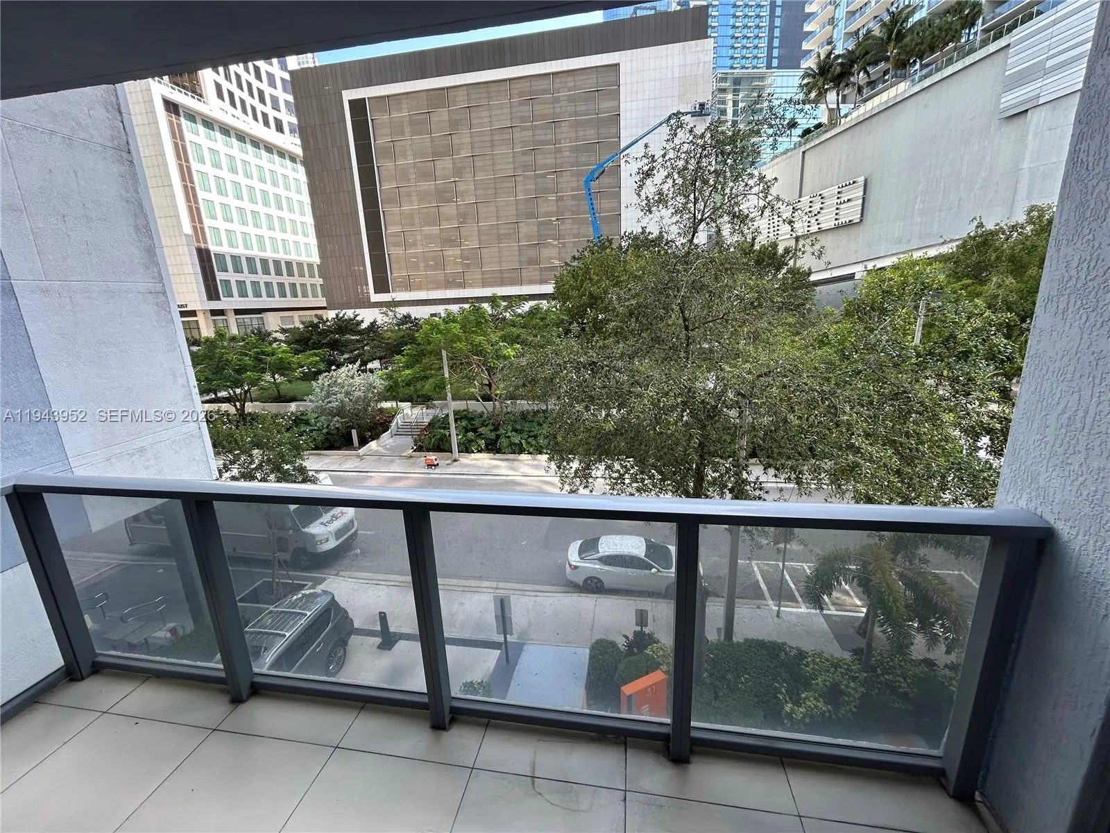 31 Se 6th St 407, Miami, Florida 33131, Miami, Florida 33131, 2 Bedrooms Bedrooms, ,2 BathroomsBathrooms,Residential,For Sale,31 Se 6th St 407, Miami, Florida 33131,A11943952