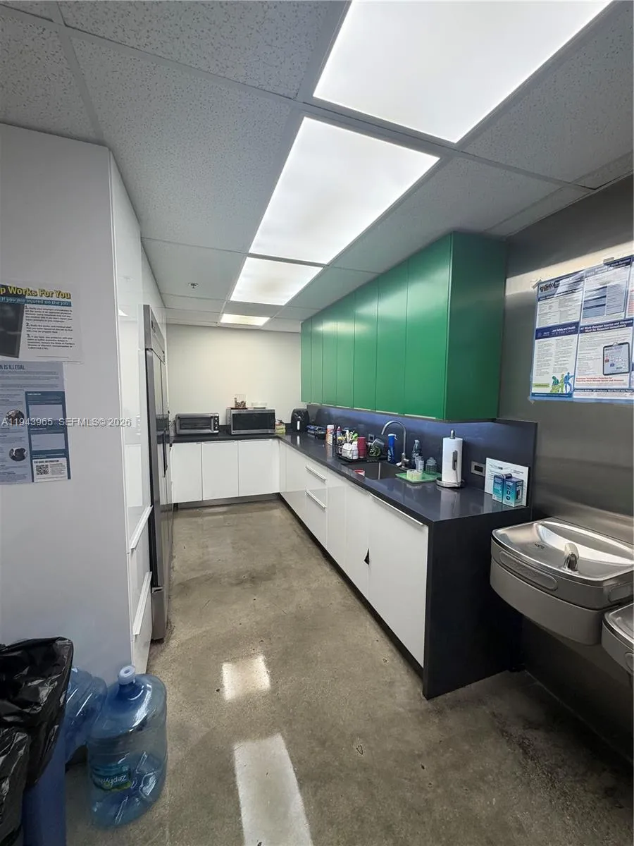 7620 Nw 25th St 3, Miami, Florida 33122, Miami, Florida 33122, ,Commercial Sale,For Sale,7620 Nw 25th St 3, Miami, Florida 33122,A11943965