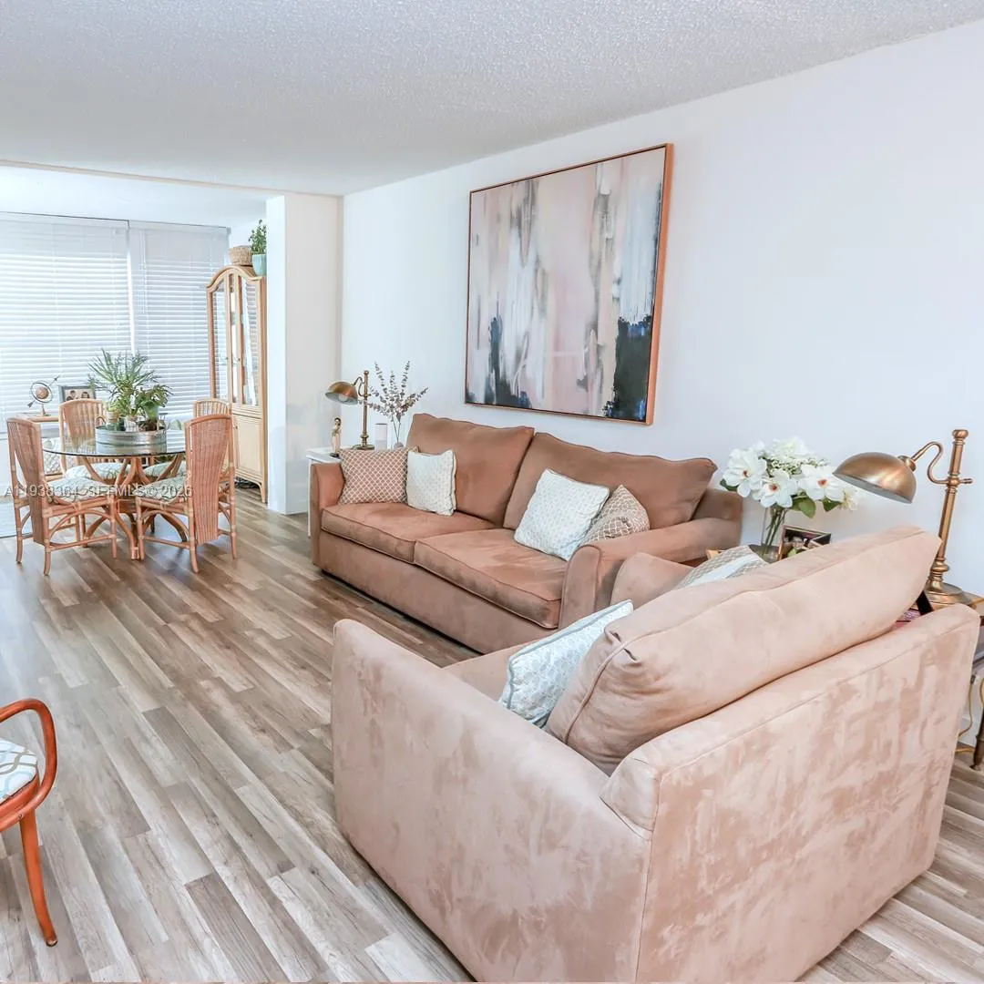 9150 Lime Bay Blvd 212, Tamarac, Florida 33321, Tamarac, Florida 33321, 1 Bedroom Bedrooms, ,1 BathroomBathrooms,Residential,For Sale,9150 Lime Bay Blvd 212, Tamarac, Florida 33321,A11938364