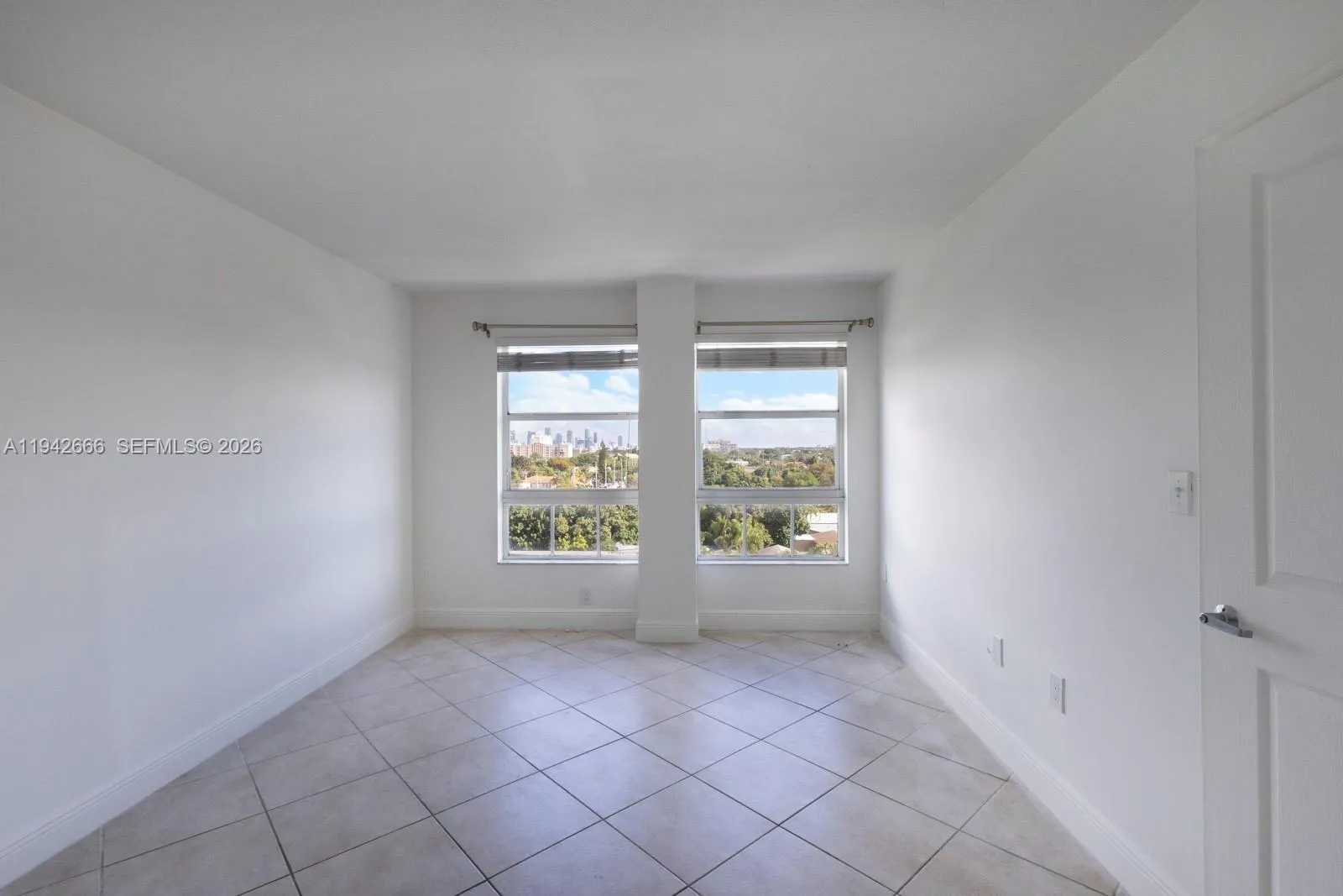 2351 Douglas Rd 701, Miami, Florida 33145, Miami, Florida 33145, 2 Bedrooms Bedrooms, ,2 BathroomsBathrooms,Residential Lease,For Rent,2351 Douglas Rd 701, Miami, Florida 33145,A11942666