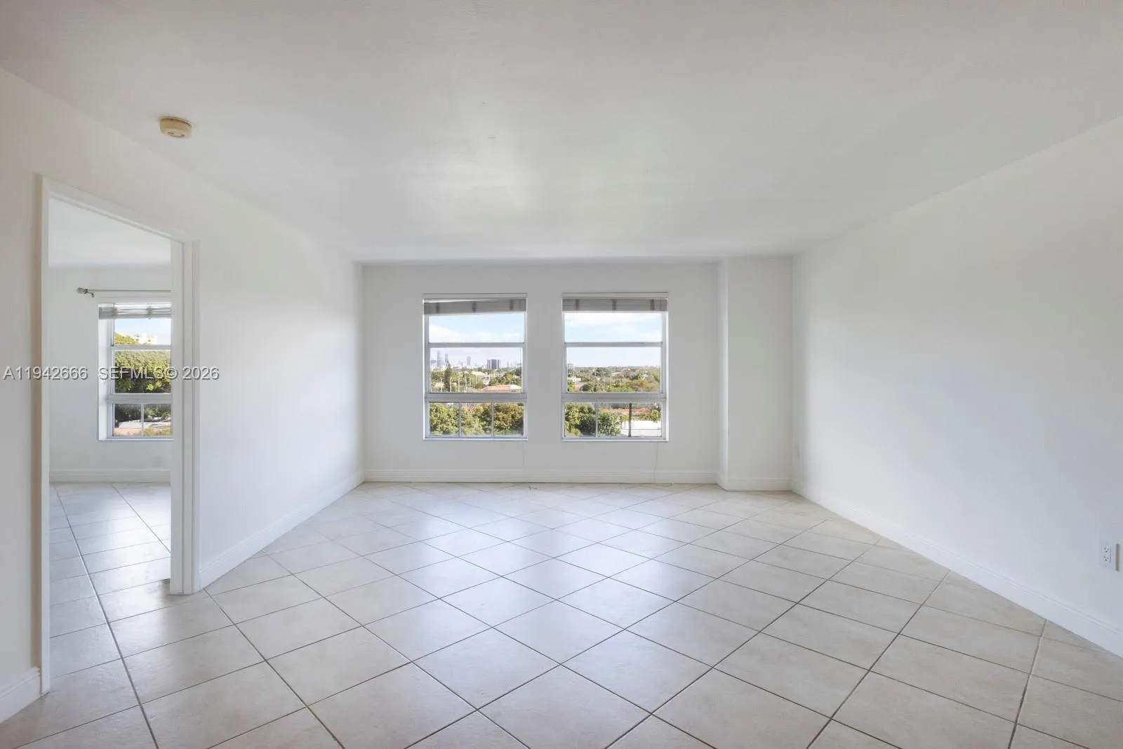 2351 Douglas Rd 701, Miami, Florida 33145, Miami, Florida 33145, 2 Bedrooms Bedrooms, ,2 BathroomsBathrooms,Residential Lease,For Rent,2351 Douglas Rd 701, Miami, Florida 33145,A11942666