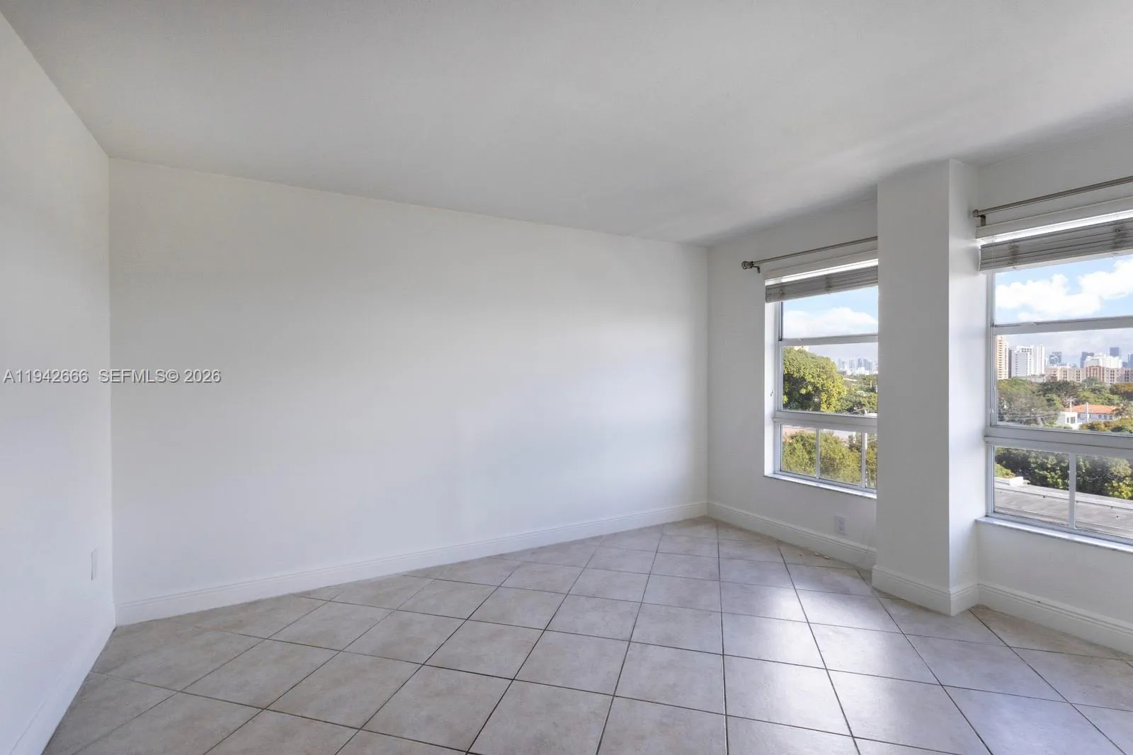 2351 Douglas Rd 701, Miami, Florida 33145, Miami, Florida 33145, 2 Bedrooms Bedrooms, ,2 BathroomsBathrooms,Residential Lease,For Rent,2351 Douglas Rd 701, Miami, Florida 33145,A11942666