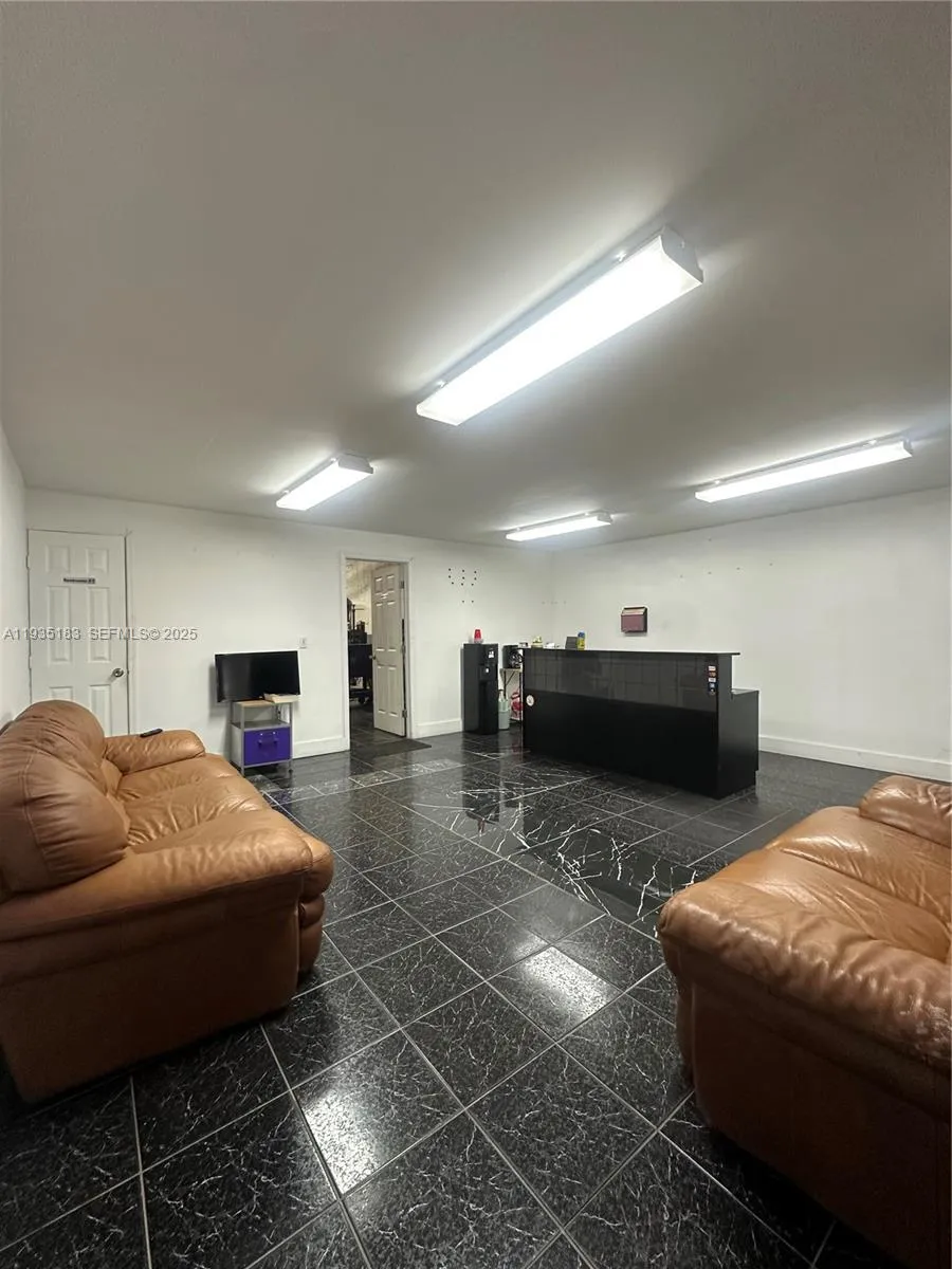 5755 Funston St, Hollywood, Florida 33023, Hollywood, Florida 33023, ,Commercial Lease,For Rent,5755 Funston St, Hollywood, Florida 33023,A11935183