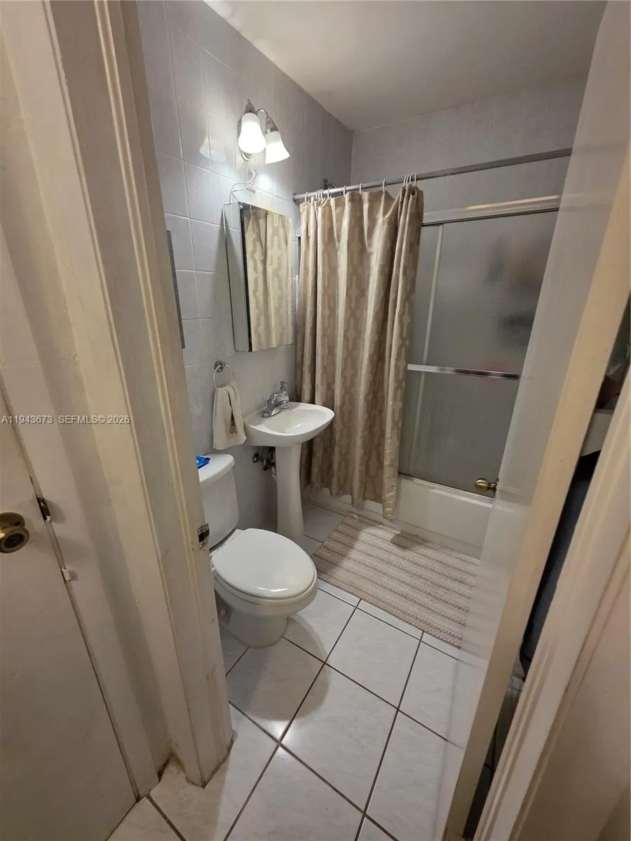 Miami, Florida 33144, 2 Bedrooms Bedrooms, ,1 BathroomBathrooms,Residential,For Sale,A11943673
