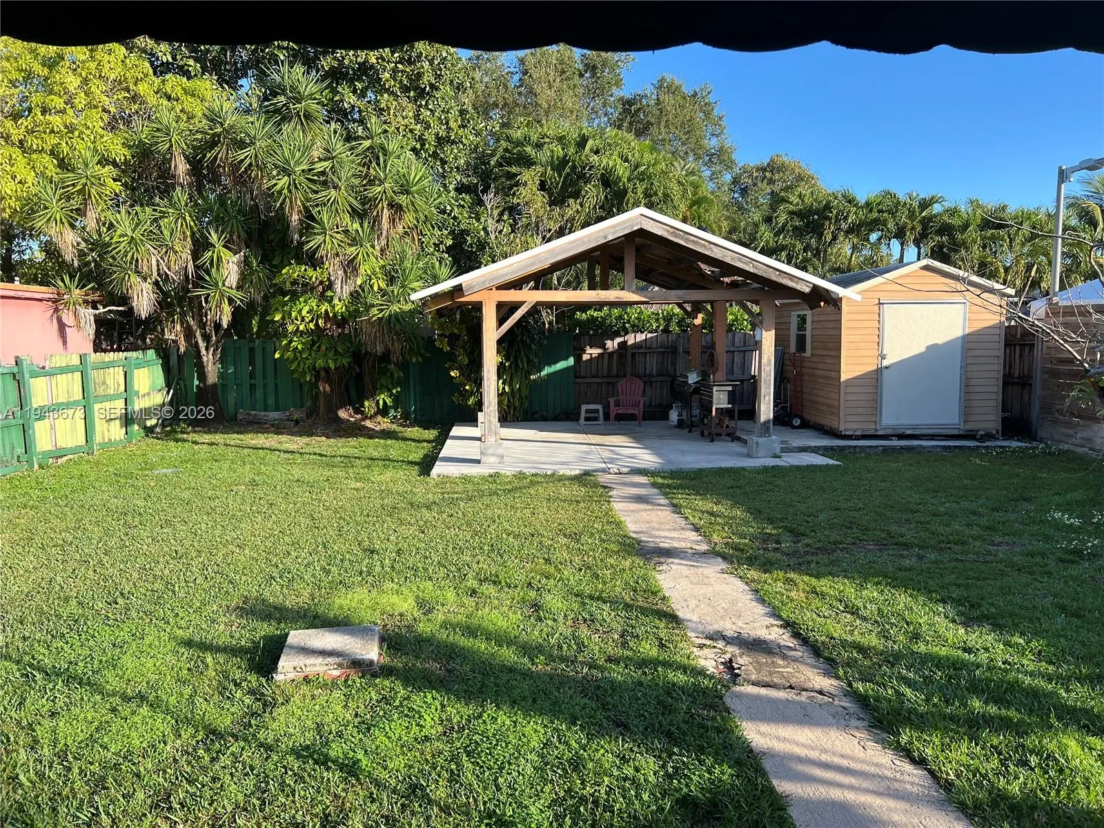 Miami, Florida 33144, 2 Bedrooms Bedrooms, ,1 BathroomBathrooms,Residential,For Sale,A11943673