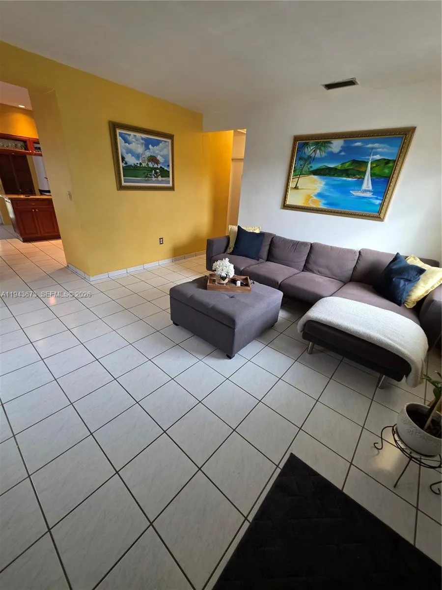 Miami, Florida 33144, 2 Bedrooms Bedrooms, ,1 BathroomBathrooms,Residential,For Sale,A11943673