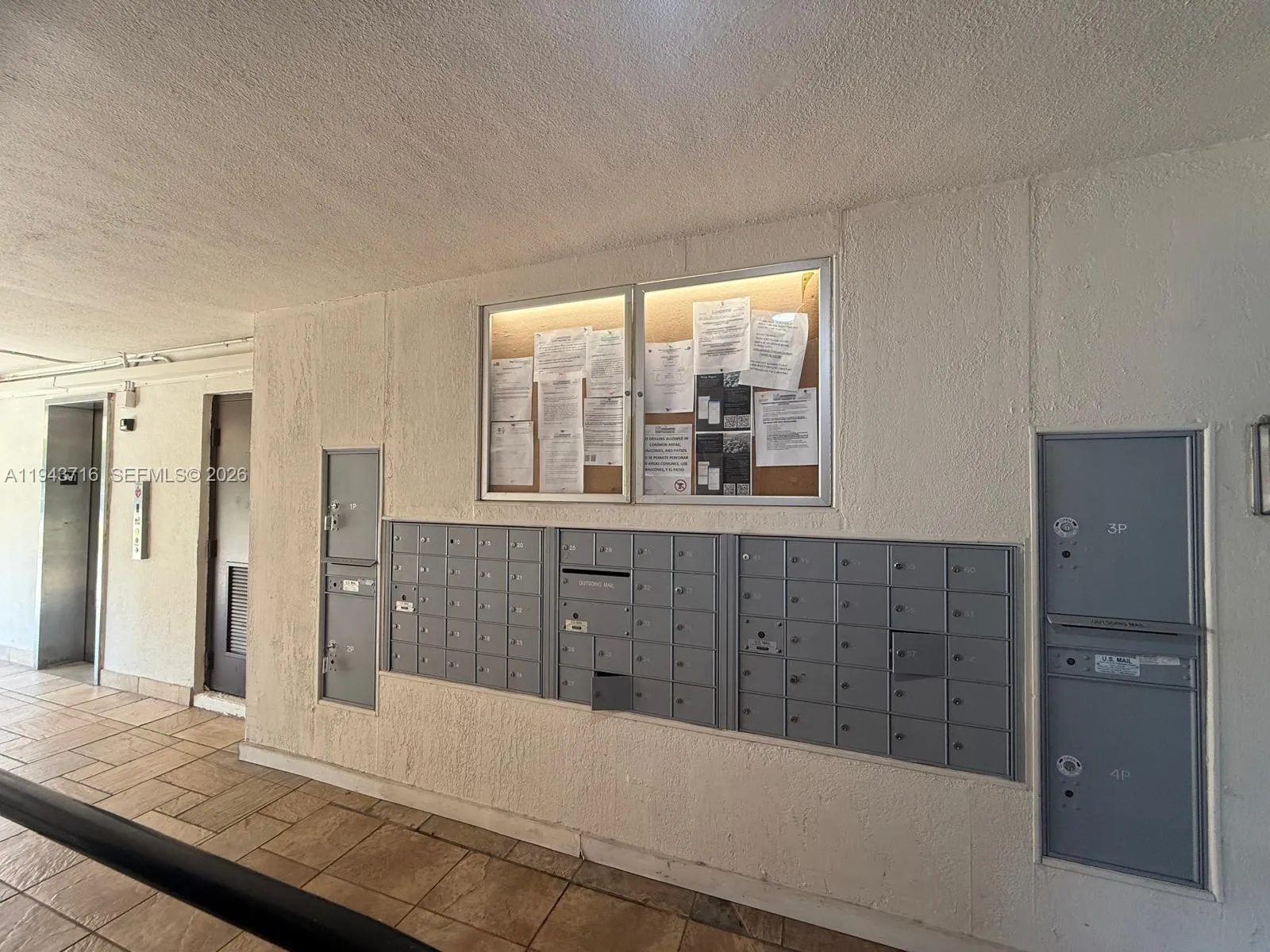 8601 Sw 94th St 125w, Miami, Florida 33156, Miami, Florida 33156, 3 Bedrooms Bedrooms, ,2 BathroomsBathrooms,Residential,For Sale,8601 Sw 94th St 125w, Miami, Florida 33156,A11943716