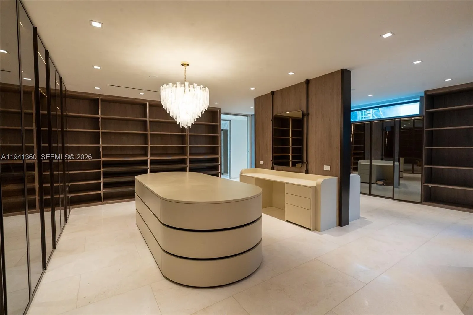 725 Middle River Dr, Fort Lauderdale, Florida 3330, Fort Lauderdale, Florida 33304, 7 Bedrooms Bedrooms, ,9 BathroomsBathrooms,Residential,For Sale,725 Middle River Dr, Fort Lauderdale, Florida 3330,A11941360