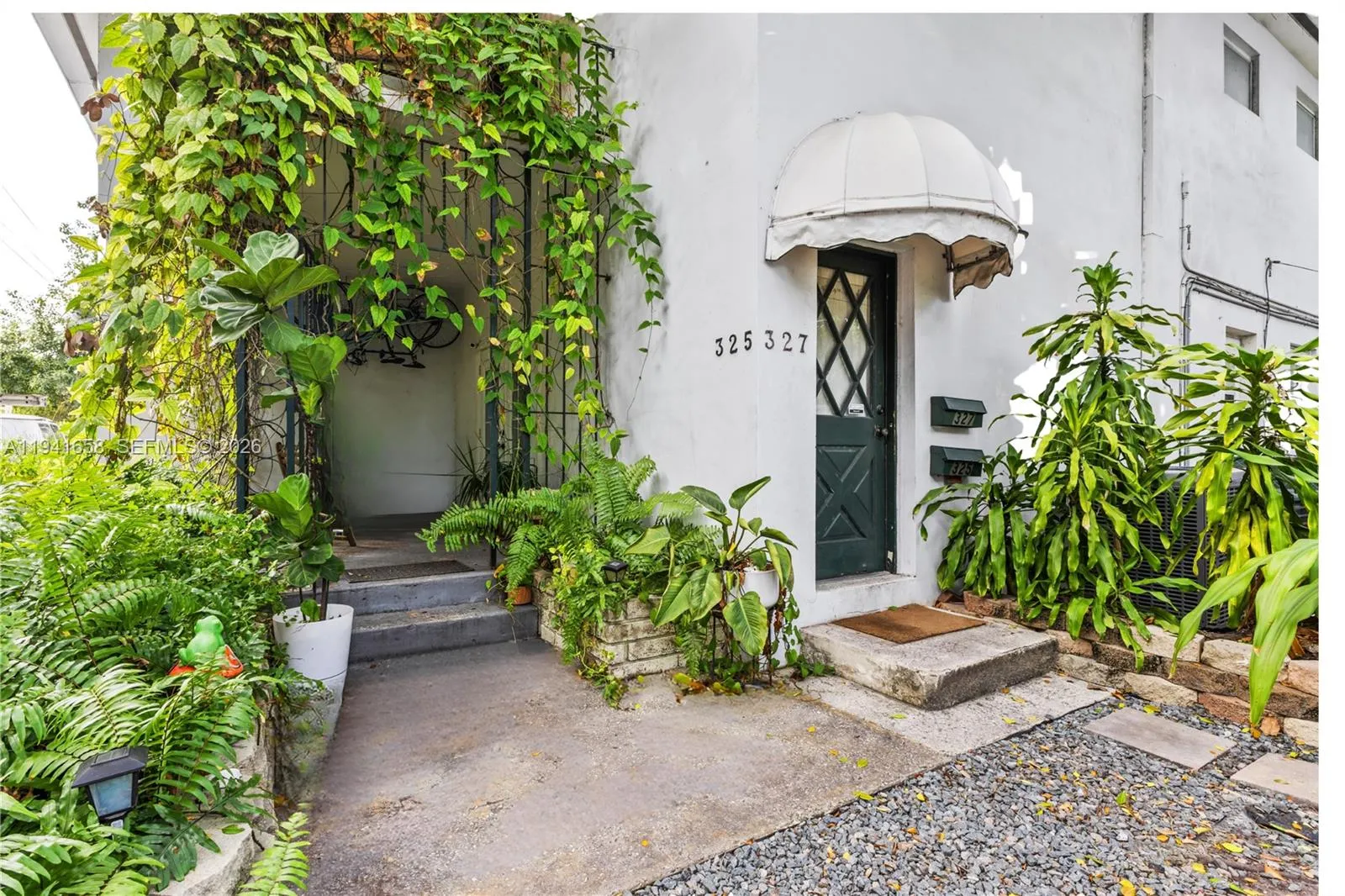 325 Bird Rd, Coral Gables, Florida 33146, Coral Gables, Florida 33146, ,Residential Income,For Sale,325 Bird Rd, Coral Gables, Florida 33146,A11941658