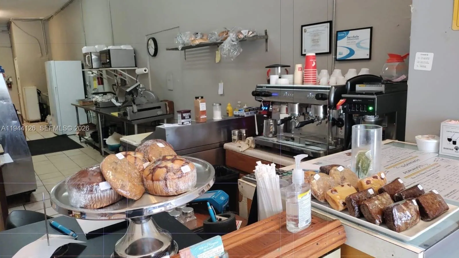 2418 Hollywood Blvd, Hollywood, Florida 33020, Hollywood, Florida 33020, ,Business Opportunity,For Sale,2418 Hollywood Blvd, Hollywood, Florida 33020,A11944126