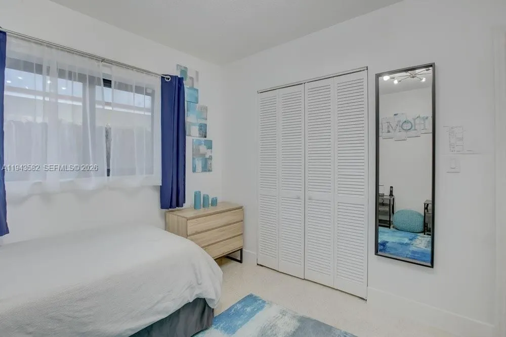 1700 Sw 20th St, Fort Lauderdale, Florida 33315, Fort Lauderdale, Florida 33315, ,Residential Income,For Sale,1700 Sw 20th St, Fort Lauderdale, Florida 33315,A11943582