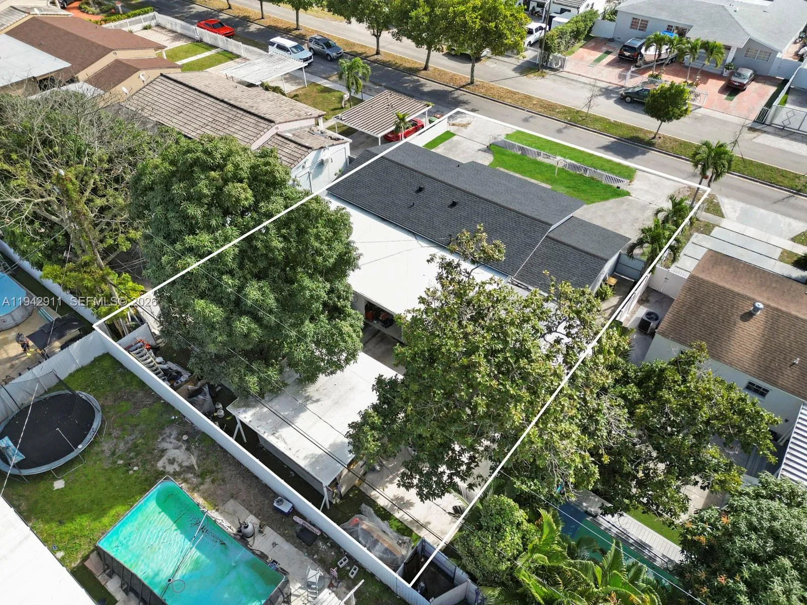 355 W 62nd St, Hialeah, Florida 33012, Hialeah, Florida 33012, 3 Bedrooms Bedrooms, ,2 BathroomsBathrooms,Residential,For Sale,355 W 62nd St, Hialeah, Florida 33012,A11942911