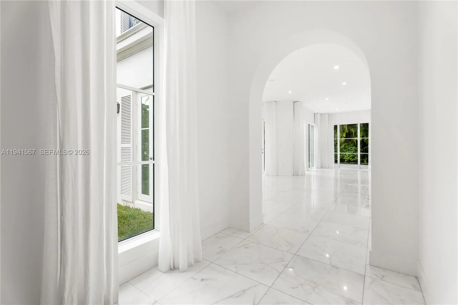 315 Santander Ave 311, Coral Gables, Florida 33134, Coral Gables, Florida 33134, 4 Bedrooms Bedrooms, ,3 BathroomsBathrooms,Residential Lease,For Rent,315 Santander Ave 311, Coral Gables, Florida 33134,A11941567