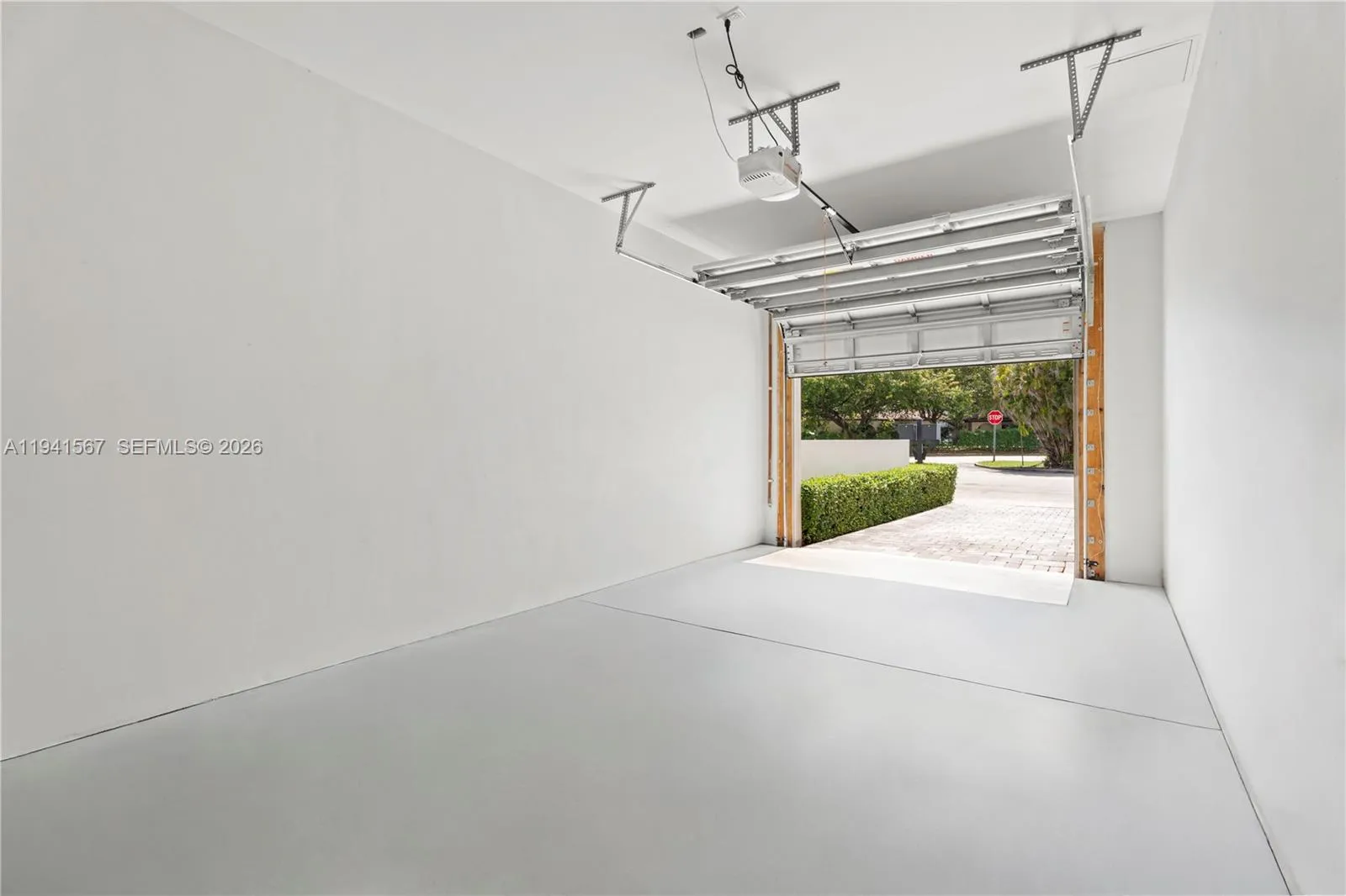 315 Santander Ave 311, Coral Gables, Florida 33134, Coral Gables, Florida 33134, 4 Bedrooms Bedrooms, ,3 BathroomsBathrooms,Residential Lease,For Rent,315 Santander Ave 311, Coral Gables, Florida 33134,A11941567